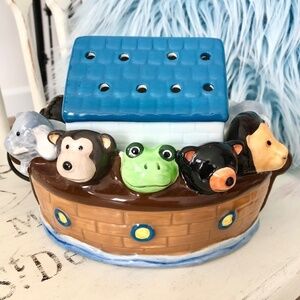 Scentsy, 2016 Buddies Ark, Warmer, Retired, Noahs Ark Wax Warmer, Good Condition